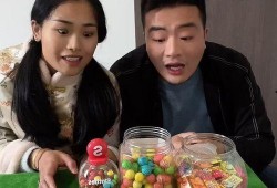 爆笑零食爆料视频大全最新,笑出腹肌的瞬间回顾